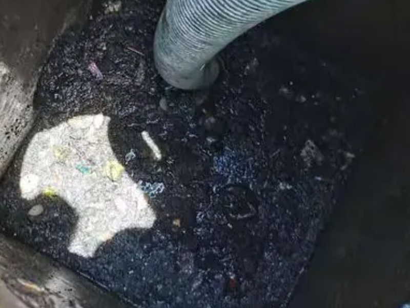 龙泉驿化粪池清理新型吸污车抽粪抽泥浆清掏化粪池